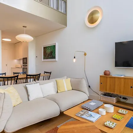 Апартаменты Alfama 3br With Terrace By Lovelystay *