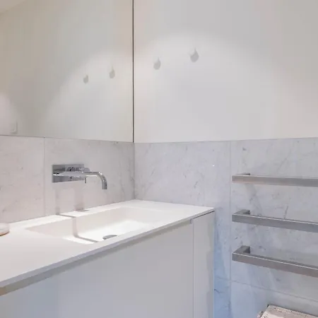 Hidden Alfama Luxury Flat By Lovelystay *