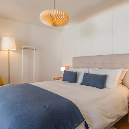 Alfama 3br With Terrace By Lovelystay Апартаменты