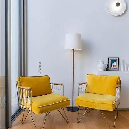 Alfama 3br With Terrace By Lovelystay Апартаменты